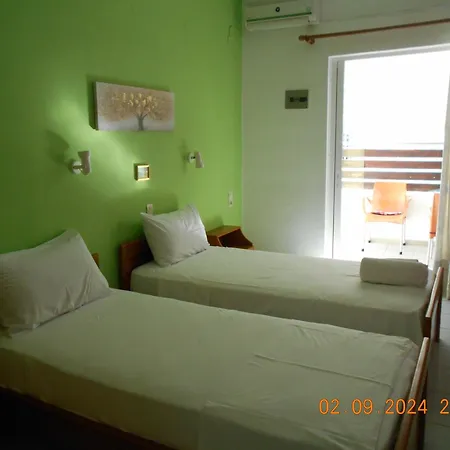 Apartment Garifalia *