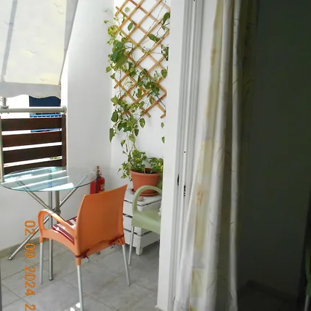 Garifalia Apartment Kalamaki (Heraklion)