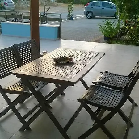 Garifalia Apartment